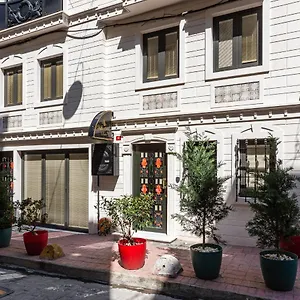 **** Otel Pera Türkiye